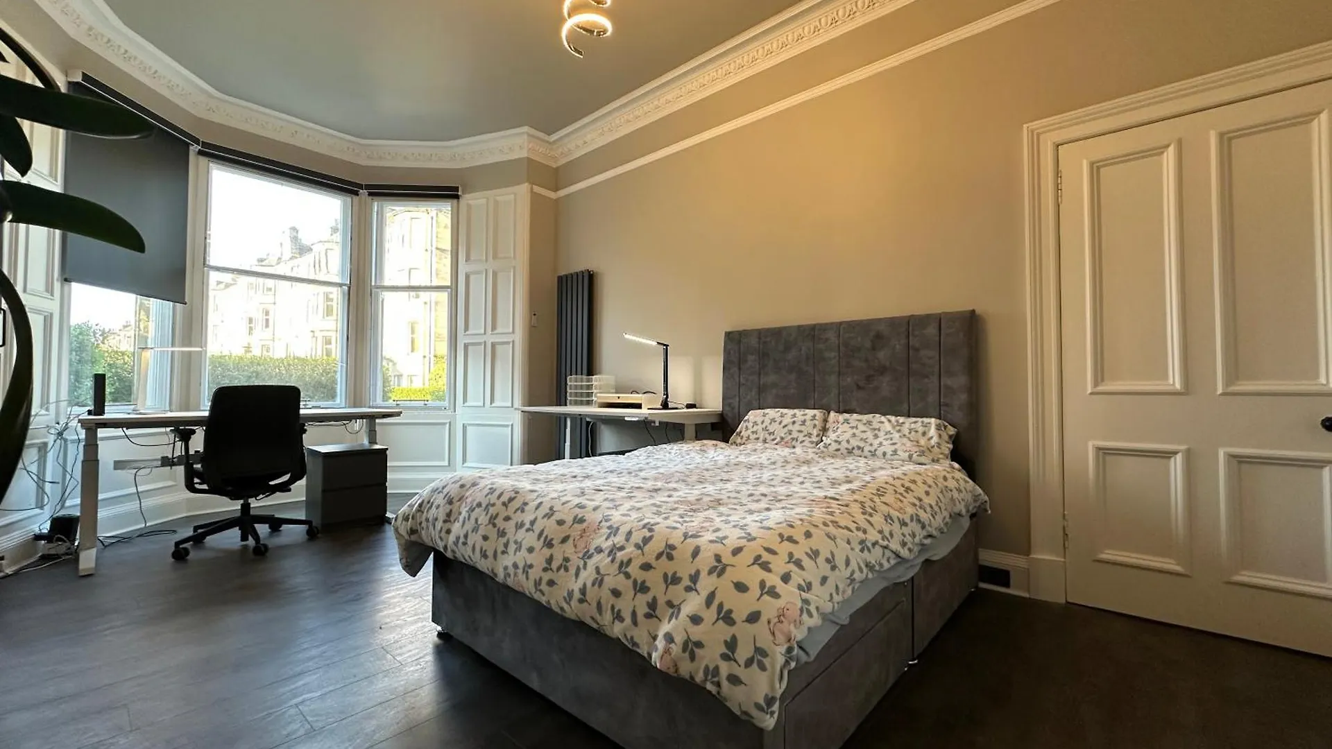 Stylish 3 Bed 2 Bath Ground Floor Main Door Flat In Marchmont Διαμέρισμα Εδιμβούργο