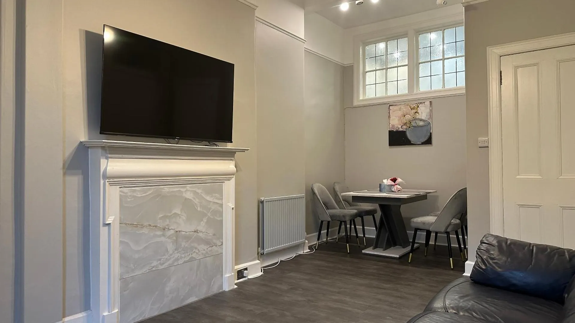 Stylish 3 Bed 2 Bath Ground Floor Main Door Flat In Marchmont Διαμέρισμα Εδιμβούργο